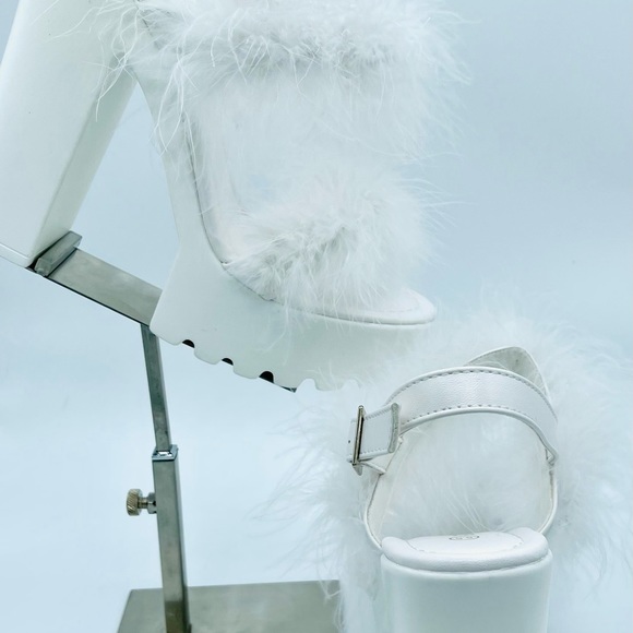 “Clueless” chunky furry platforms - Picture 9 of 11